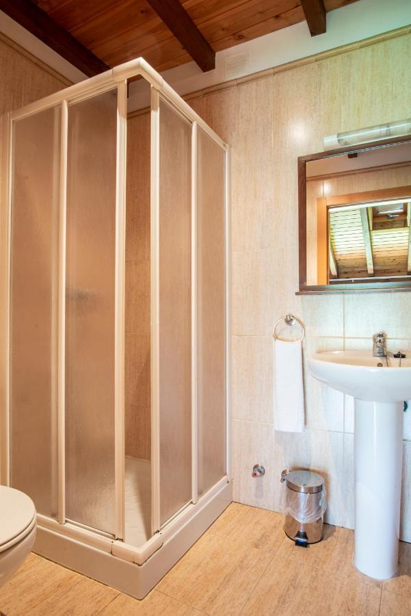 Apartamentos Aldea Del Puente Cangas de Onis Ngoại thất bức ảnh