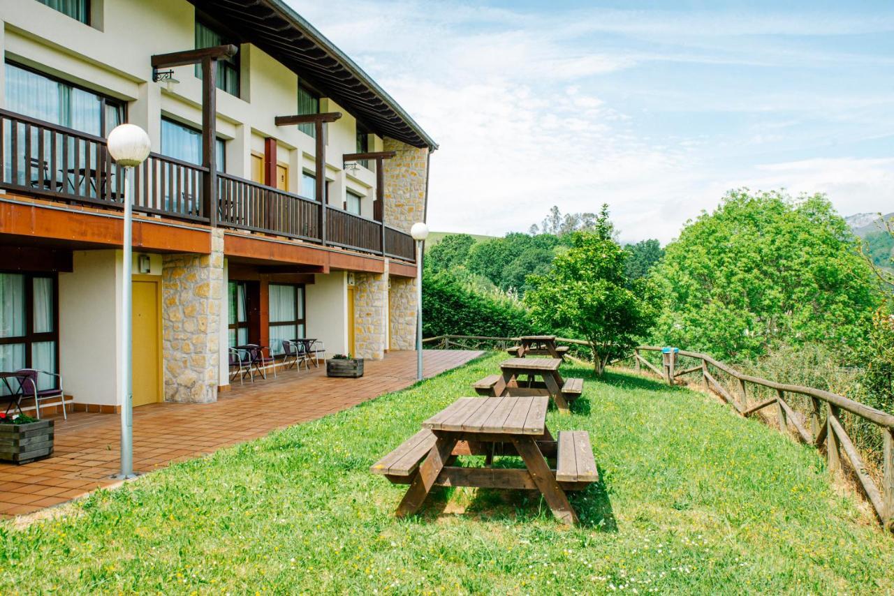 Apartamentos Aldea Del Puente Cangas de Onis Ngoại thất bức ảnh