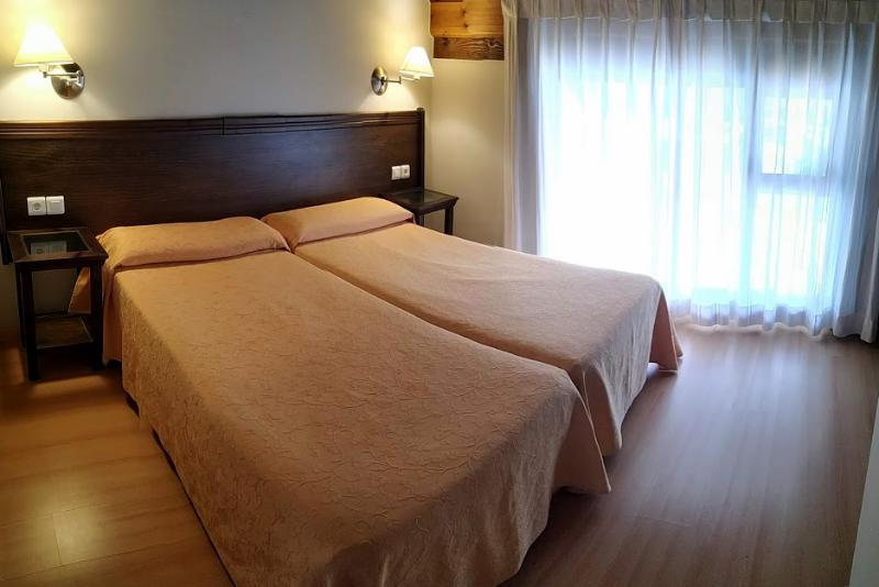Apartamentos Aldea Del Puente Cangas de Onis Ngoại thất bức ảnh